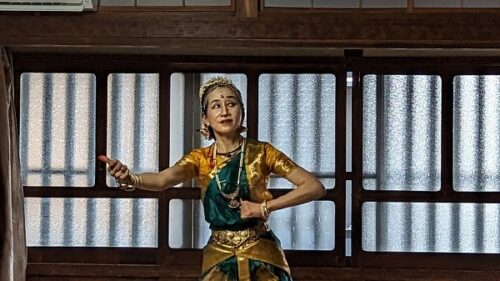 インド古典舞踊