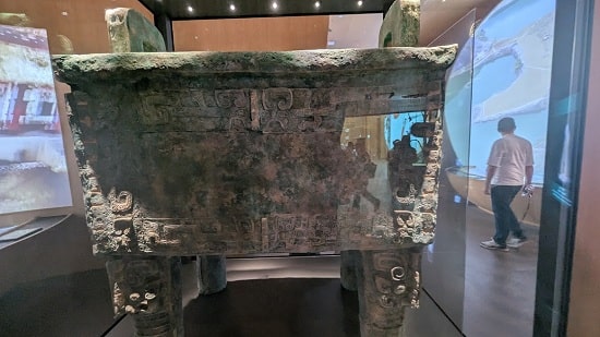 中国パビリオンの内観の画像